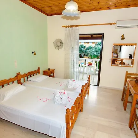 Romantic * Lithakia (Zakynthos)